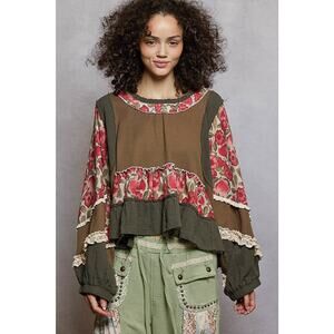 "La Bella" Floral Ruffle Lace Trim Top in Herb Green